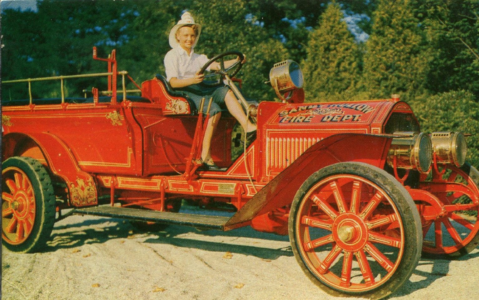 American Fire Trucks | Postcard History